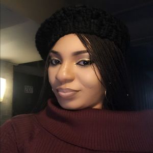 Meet your Posher, Stella